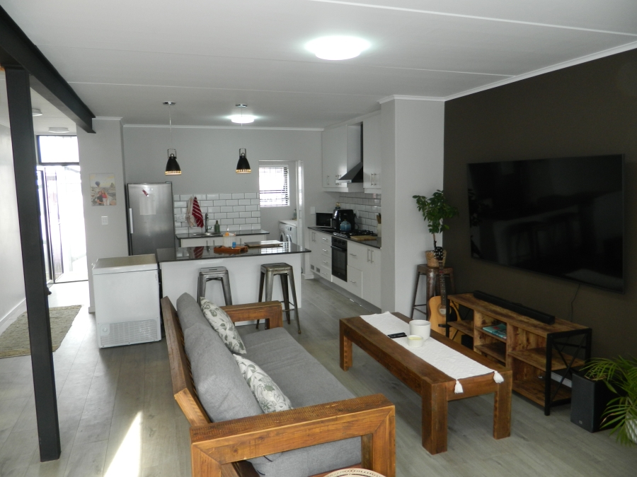 2 Bedroom Property for Sale in Paarl North Western Cape